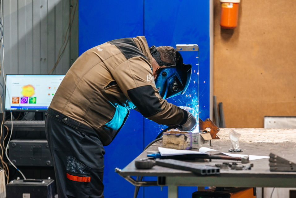 Как продвигать гениев. Опыт Свердловской области в работе с технологичными компаниями 8 Как продвигать гениев. Опыт Свердловской области в работе с технологичными компаниями 8