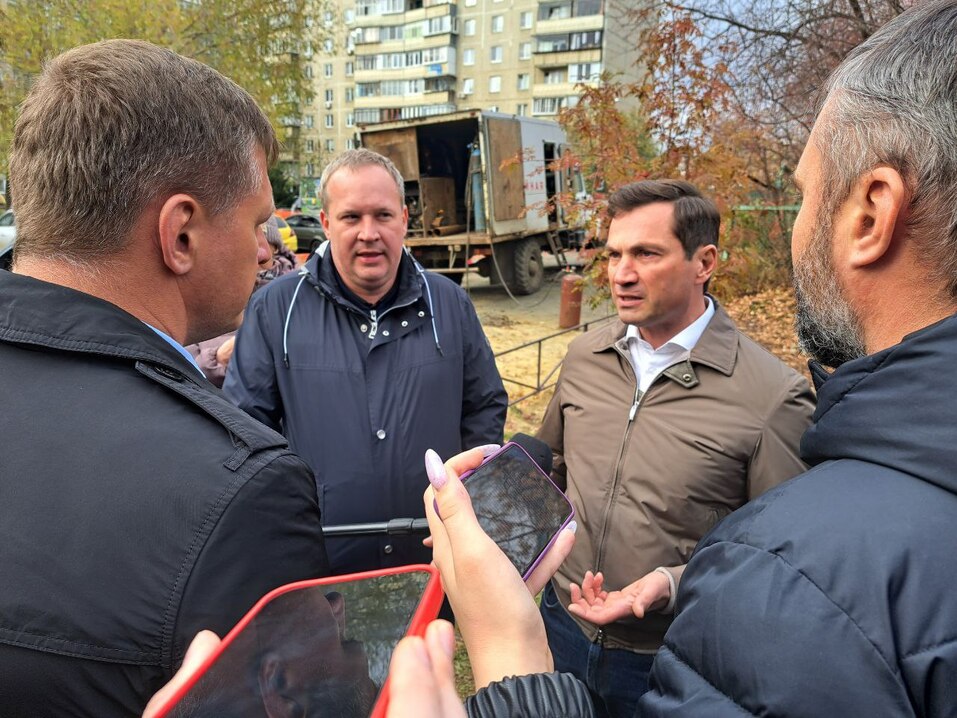 «Вода должна быть в каждом доме»: Алексей Лошкин проверил готовность Челябинска к зиме 2 «Вода должна быть в каждом доме»: Алексей Лошкин проверил готовность Челябинска к зиме 2