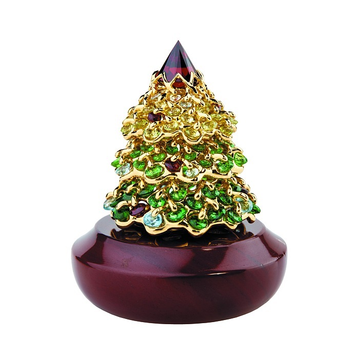 Ювелирный бренд В. Моисейкина представил праздничные коллекции 6 Ювелирный бренд В. Моисейкина представил праздничные коллекции 6