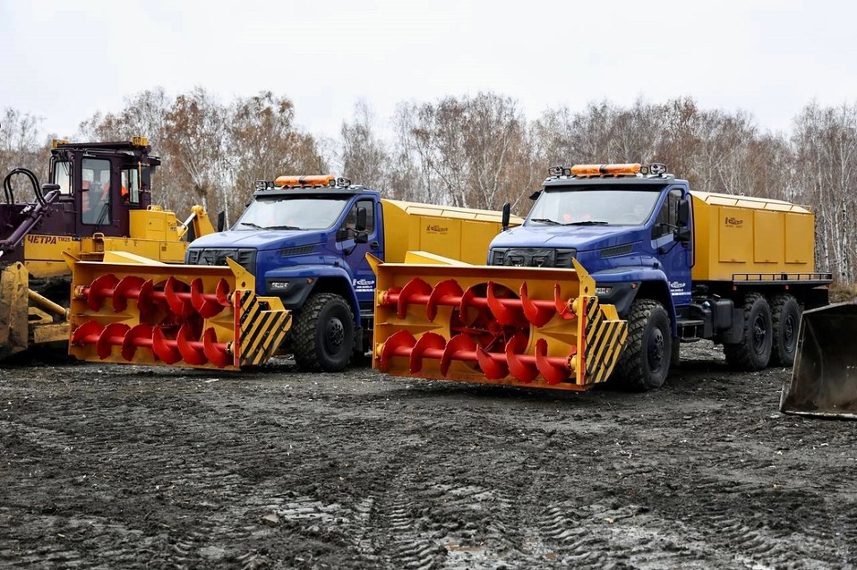 Алексей Лошкин оценил готовность дорожных подрядчиков к зиме 1 Алексей Лошкин оценил готовность дорожных подрядчиков к зиме 1