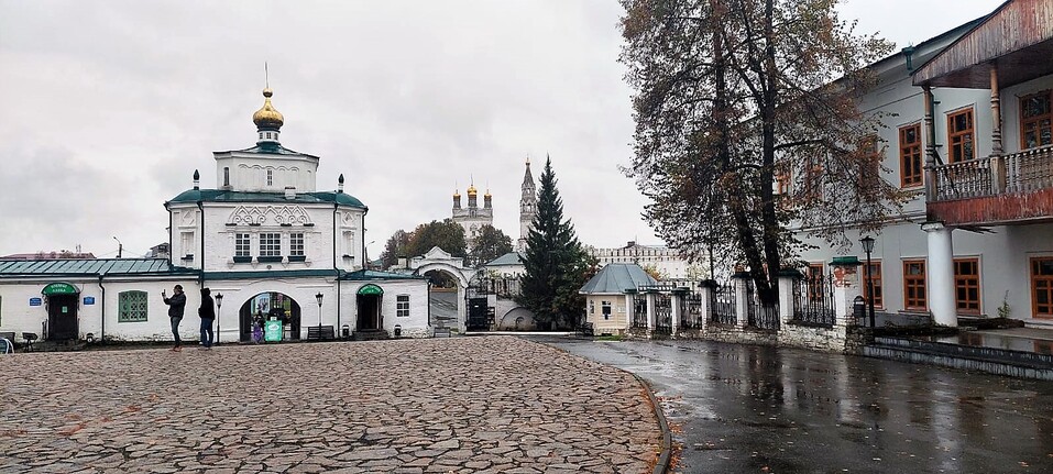 Кремль, варенье из шишек, SPA-комплекс, сувениры из шерсти альпаки, фольклор и заброшки 3 Кремль, варенье из шишек, SPA-комплекс, сувениры из шерсти альпаки, фольклор и заброшки 3