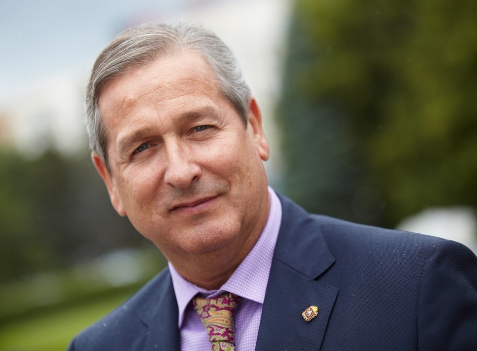 Инвестпроект Челябинской области: кто претендует на статуэтку премии «Человек года»? 6 Инвестпроект Челябинской области: кто претендует на статуэтку премии «Человек года»? 6