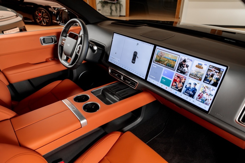 Avatr 07 или Li Auto L6? Сравнение премиальных гибридов 7 Avatr 07 или Li Auto L6? Сравнение премиальных гибридов 7