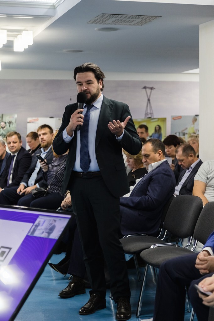 В Нижнем Новгороде прошел VII Форум «Финансовые инструменты для бизнеса»
1 В Нижнем Новгороде прошел VII Форум «Финансовые инструменты для бизнеса»
1