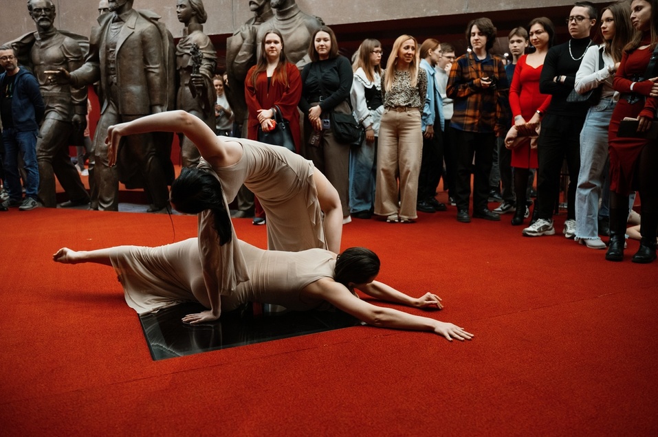 Из сна в реальность и обратно: какой была Музейная ночь «Сомнамбула» в «Площади Мира» 6 Из сна в реальность и обратно: какой была Музейная ночь «Сомнамбула» в «Площади Мира» 6