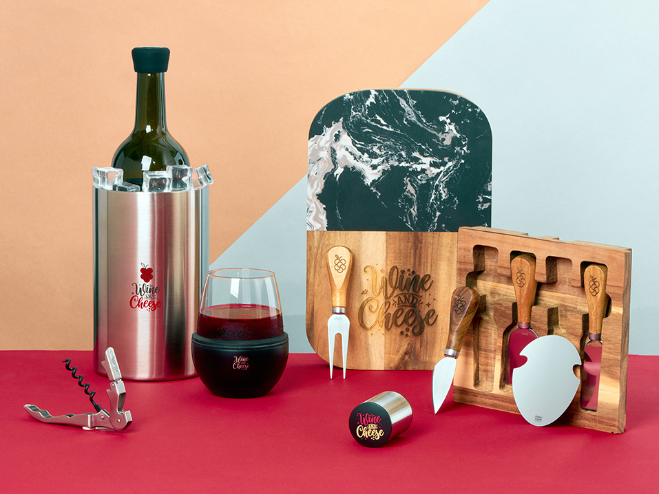 Новогодние корпоративные подарки: праздничное настроение вместо головной боли 1 Новогодние корпоративные подарки: праздничное настроение вместо головной боли 1