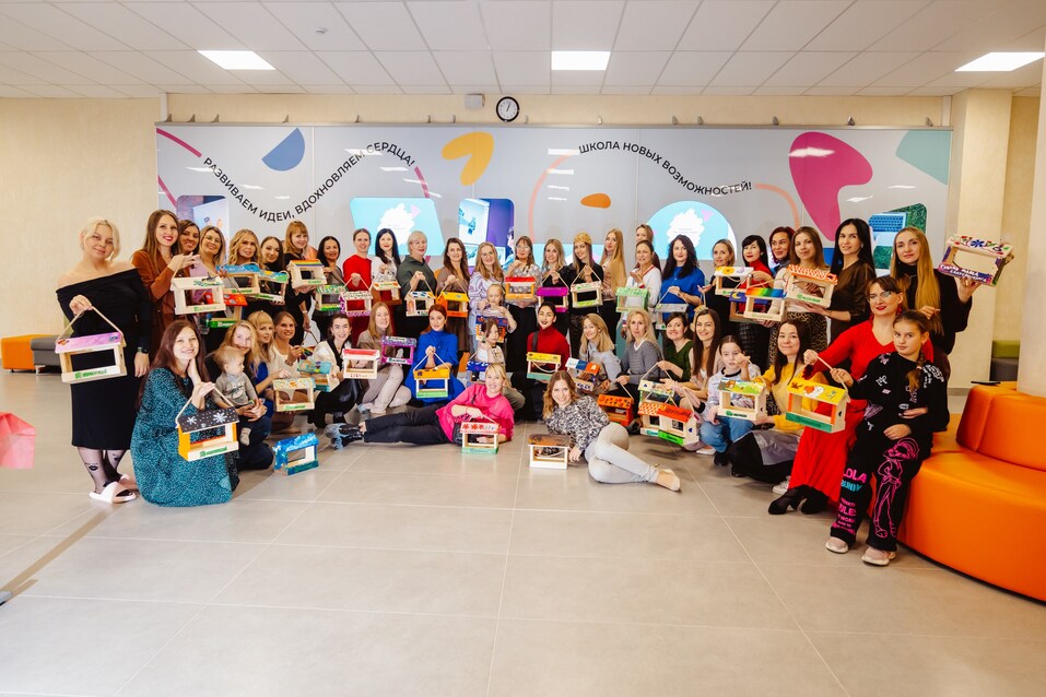 Зачем в Академический приехали десятки мам со всего Екатеринбурга 1 Зачем в Академический приехали десятки мам со всего Екатеринбурга 1