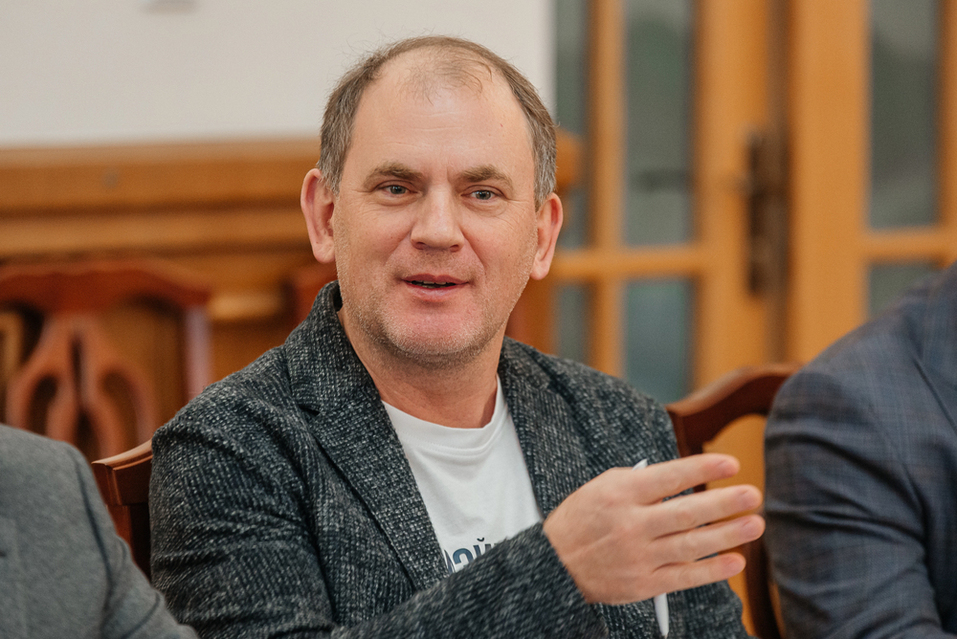 «Бизнесу важно не только получать максимальную прибыль, но и приносить пользу обществу»
5 «Бизнесу важно не только получать максимальную прибыль, но и приносить пользу обществу»
5