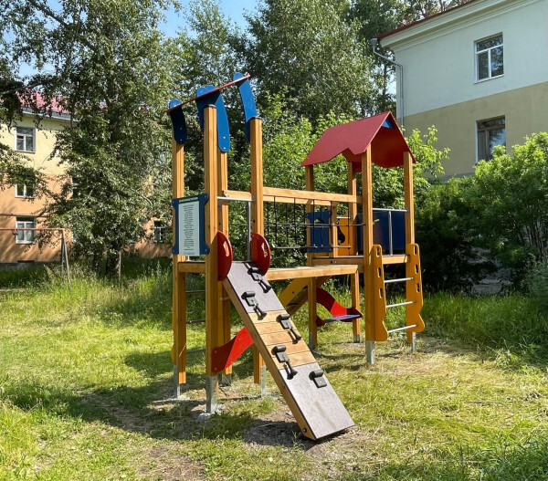 «Есть человек-голова, человек-руки, а я — человек-плечо. Попала идея в сердце, я ее делаю» 5 «Есть человек-голова, человек-руки, а я — человек-плечо. Попала идея в сердце, я ее делаю» 5