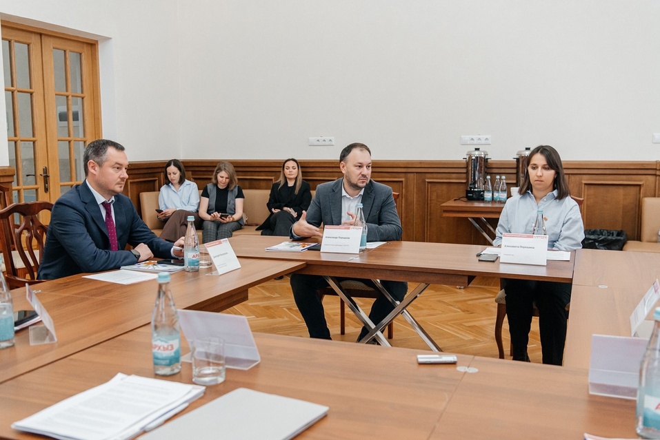 «Малые города воспринимают, как людей с ограниченными возможностями. Это можно исправить» 1 «Малые города воспринимают, как людей с ограниченными возможностями. Это можно исправить» 1