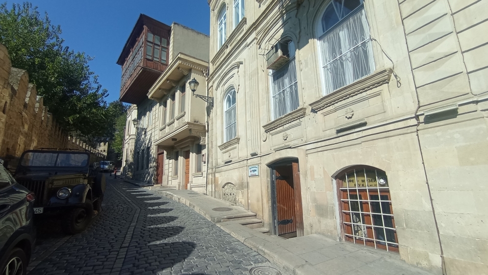 Солнечный Баку. И даже когда дождливый — все равно солнечный! 8 Солнечный Баку. И даже когда дождливый — все равно солнечный! 8