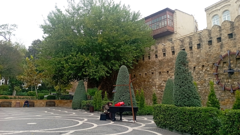 Солнечный Баку. И даже когда дождливый — все равно солнечный! 9 Солнечный Баку. И даже когда дождливый — все равно солнечный! 9
