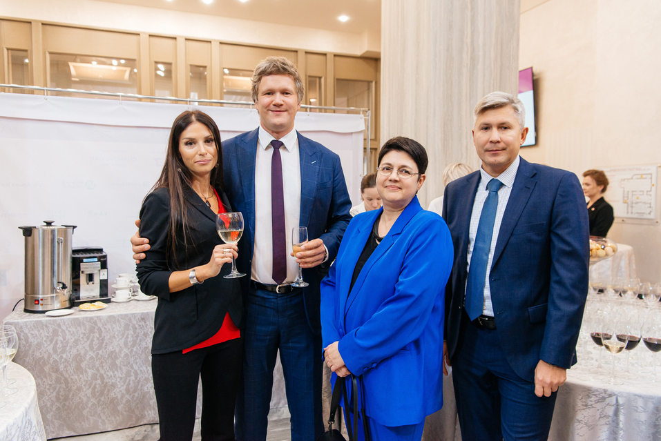 «Философские номинации дали взглянуть на знакомых людей иначе». Кулуары «Человека года» 23 «Философские номинации дали взглянуть на знакомых людей иначе». Кулуары «Человека года» 23