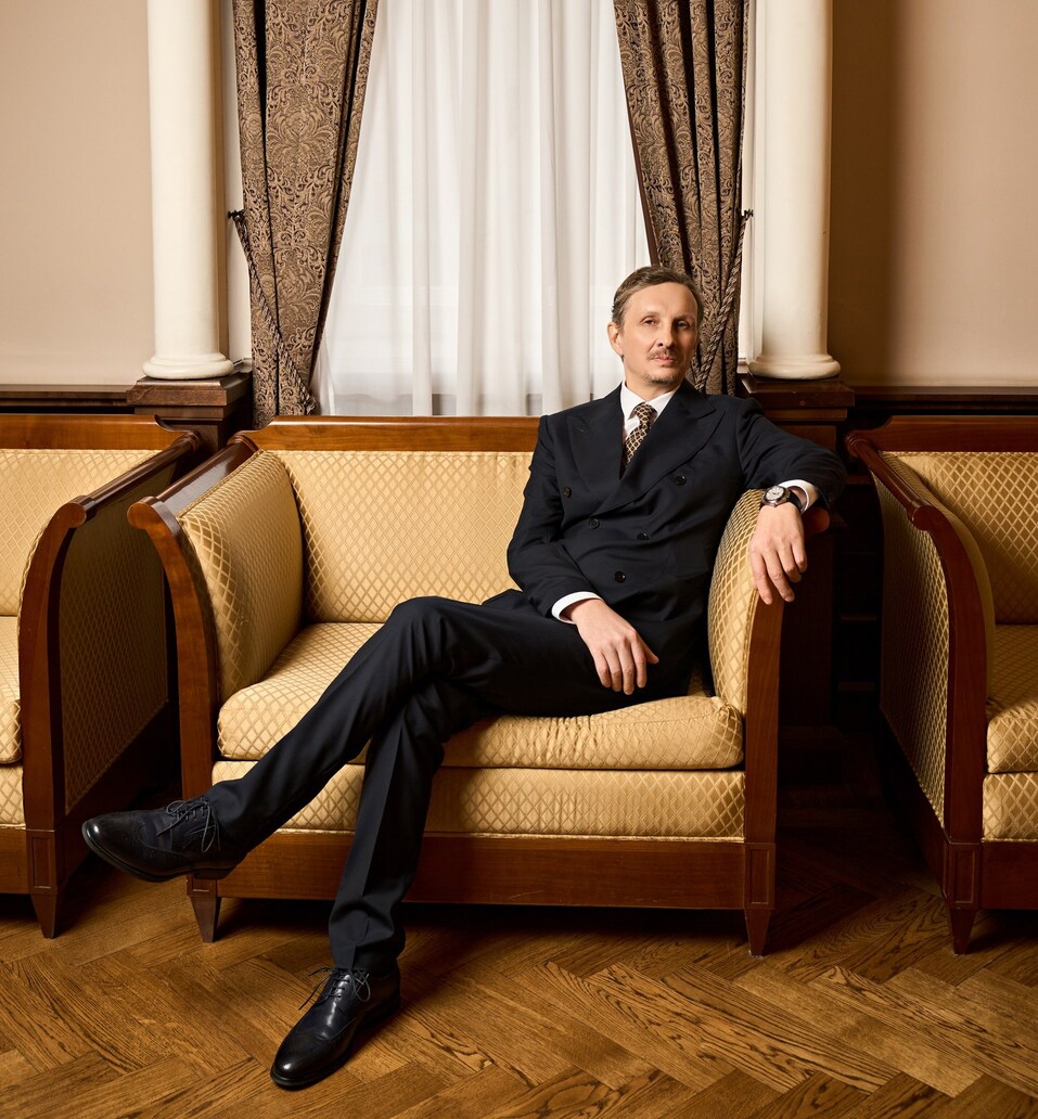 «Оскар» для бизнеса: Гайд по стилю премии «Человек года-2024» 11 «Оскар» для бизнеса: Гайд по стилю премии «Человек года-2024» 11