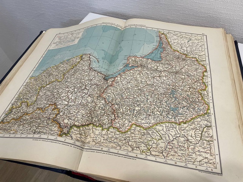 Глобус с автографом Хабенского выставят на аукцион Екатерининской Ассамблеи 1 Глобус с автографом Хабенского выставят на аукцион Екатерининской Ассамблеи 1