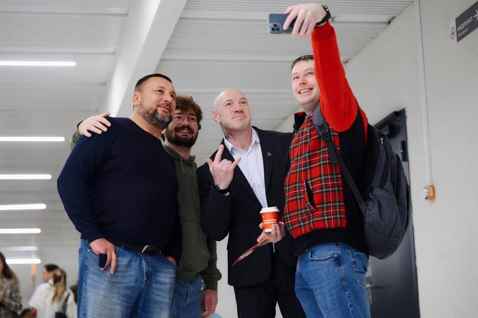 Бизнес не может быть малым              1 Бизнес не может быть малым              1