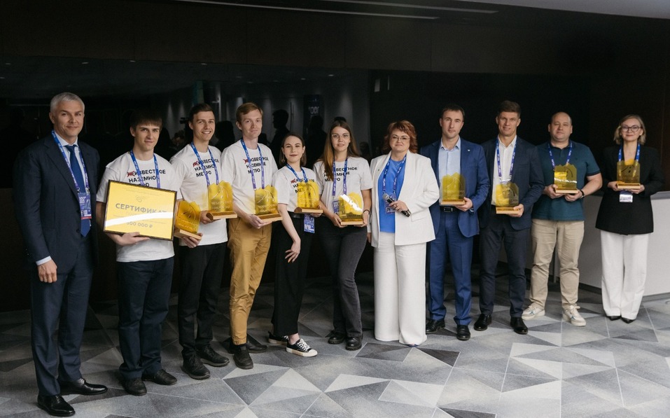 «Чем быстрее мы погрузим студентов в профессию — тем быстрее они станут профессионалами» 1 «Чем быстрее мы погрузим студентов в профессию — тем быстрее они станут профессионалами» 1