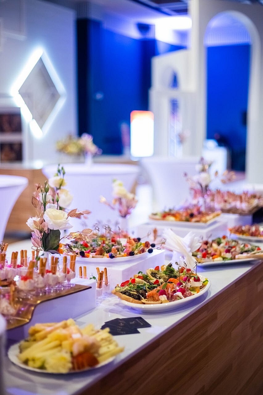 Праздники — для отдыха, а вкусный стол мы возьмем на себя 3 Праздники — для отдыха, а вкусный стол мы возьмем на себя 3