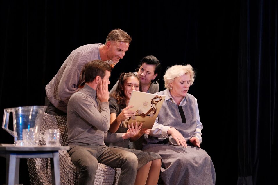 Павел Лебедев: «Театр позволяет прожить совершенно другую жизнь, причем от и до» 2 Павел Лебедев: «Театр позволяет прожить совершенно другую жизнь, причем от и до» 2