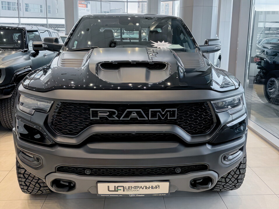 Лучший подарок на Новый год — люксовый автомобиль, в т.ч. с НДС 2 Лучший подарок на Новый год — люксовый автомобиль, в т.ч. с НДС 2