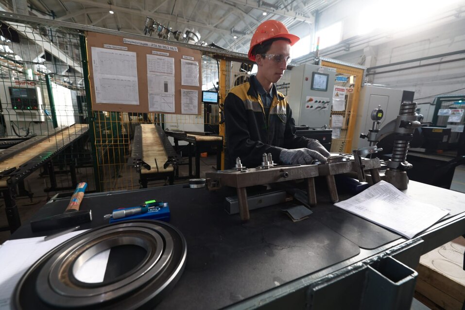 Андрей Гартунг: вопрос не в том, сколько можно произвести, а сколько интегрировать роботов 1 Андрей Гартунг: вопрос не в том, сколько можно произвести, а сколько интегрировать роботов 1