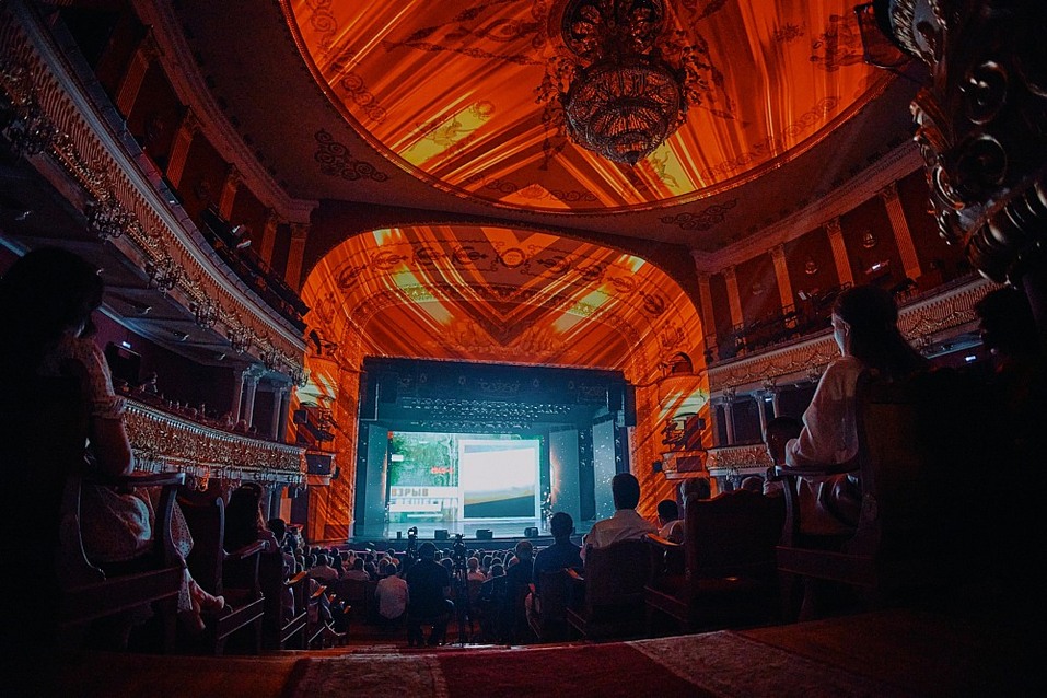 От общества потребления к обществу впечатлений 3 От общества потребления к обществу впечатлений 3