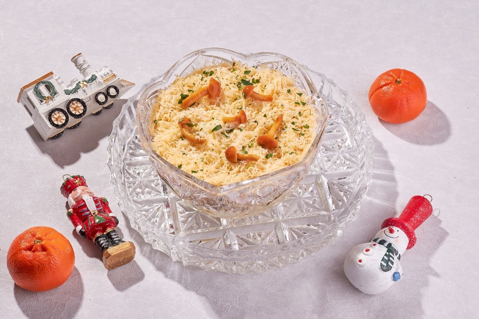 Вкус детства: «Своя Компания» создала праздничное меню в стиле любимых советских традиций 8 Вкус детства: «Своя Компания» создала праздничное меню в стиле любимых советских традиций 8