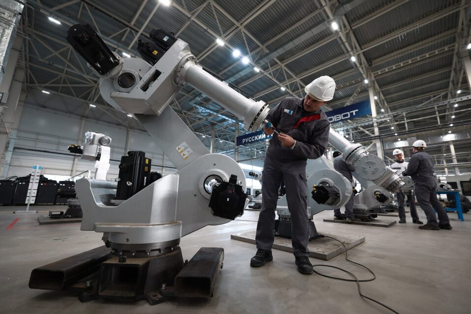 Иван Куцевляк — об экономических итогах 2024 г., ключевой ставке, цифровом рубле и роботах 2 Иван Куцевляк — об экономических итогах 2024 г., ключевой ставке, цифровом рубле и роботах 2