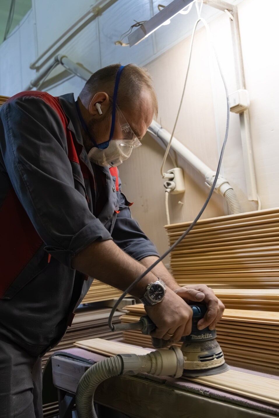 Бейдевиндом к успеху. Как в Новосибирске производят яхты 28 Бейдевиндом к успеху. Как в Новосибирске производят яхты 28