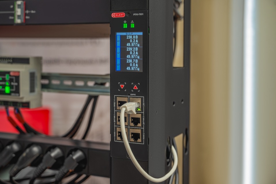 «Мы производим высокотехнологичные приборы в РФ. Но на выставках в это не всегда верят» 7 «Мы производим высокотехнологичные приборы в РФ. Но на выставках в это не всегда верят» 7