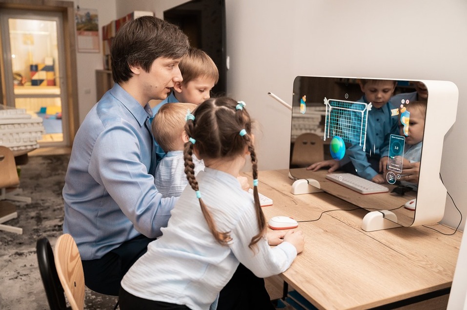 Дмитрий Андреев: «Создаем бережную цифровую среду, которая помогает ребенку развиваться» 4 Дмитрий Андреев: «Создаем бережную цифровую среду, которая помогает ребенку развиваться» 4