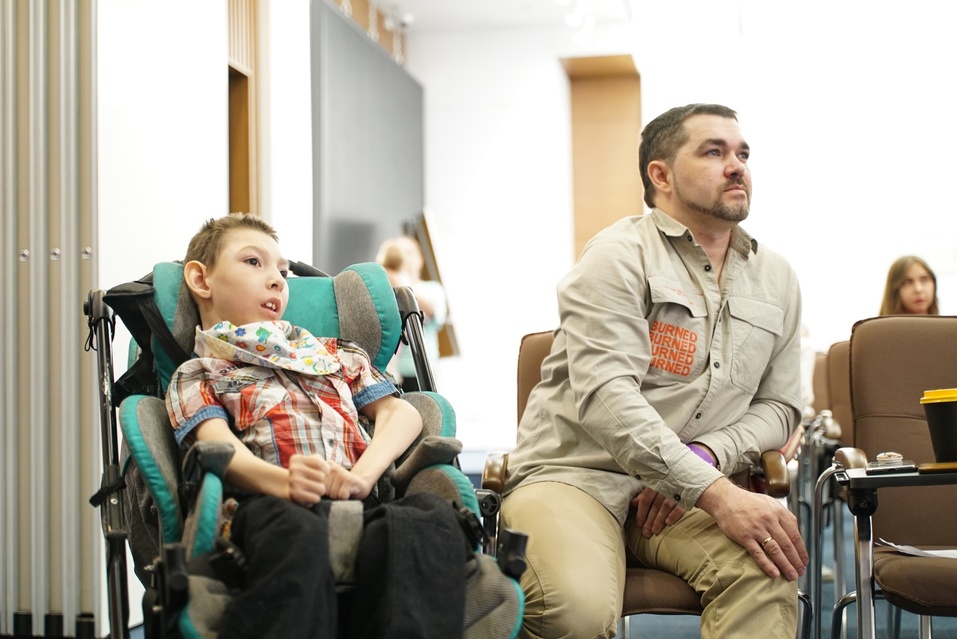 «Я хочу говорить»: как челябинец помогает больным детям изменить свой мир 3 «Я хочу говорить»: как челябинец помогает больным детям изменить свой мир 3