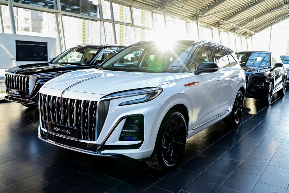 Совершенство в каждой детали: чем премиальный бренд Hongqi привлекателен для россиян 3 Совершенство в каждой детали: чем премиальный бренд Hongqi привлекателен для россиян 3