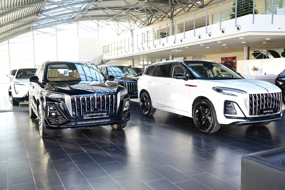 Совершенство в каждой детали: чем премиальный бренд Hongqi привлекателен для россиян 7 Совершенство в каждой детали: чем премиальный бренд Hongqi привлекателен для россиян 7