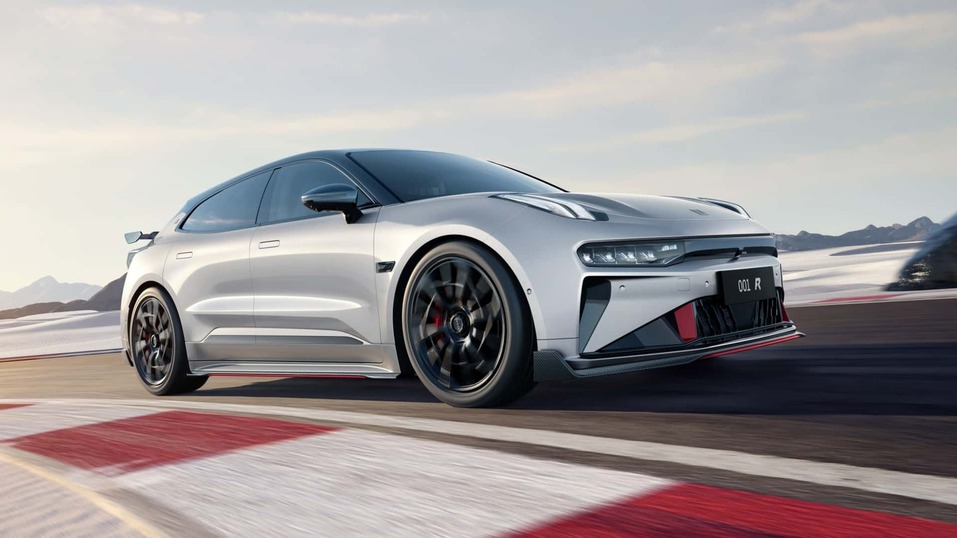 Свыше 1000 л.с.: мощные китайские суперкары уже доступны для россиян 3 Свыше 1000 л.с.: мощные китайские суперкары уже доступны для россиян 3