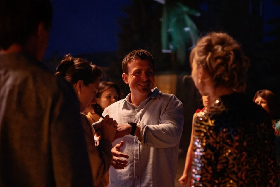 «Жизнь по вызову» и «Осторожно, коучи»: что еще смотрели красноярцы в 2024? 2 «Жизнь по вызову» и «Осторожно, коучи»: что еще смотрели красноярцы в 2024? 2