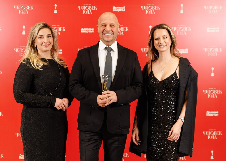 Вдохновение и рост: каким был последний «Человек года» 12 Вдохновение и рост: каким был последний «Человек года» 12