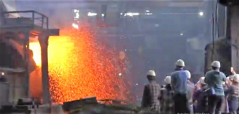 Горки, альпаки, квесты, йога, борщ у костра, жидкий металл. Куда поехать на каникулы? 10 Горки, альпаки, квесты, йога, борщ у костра, жидкий металл. Куда поехать на каникулы? 10