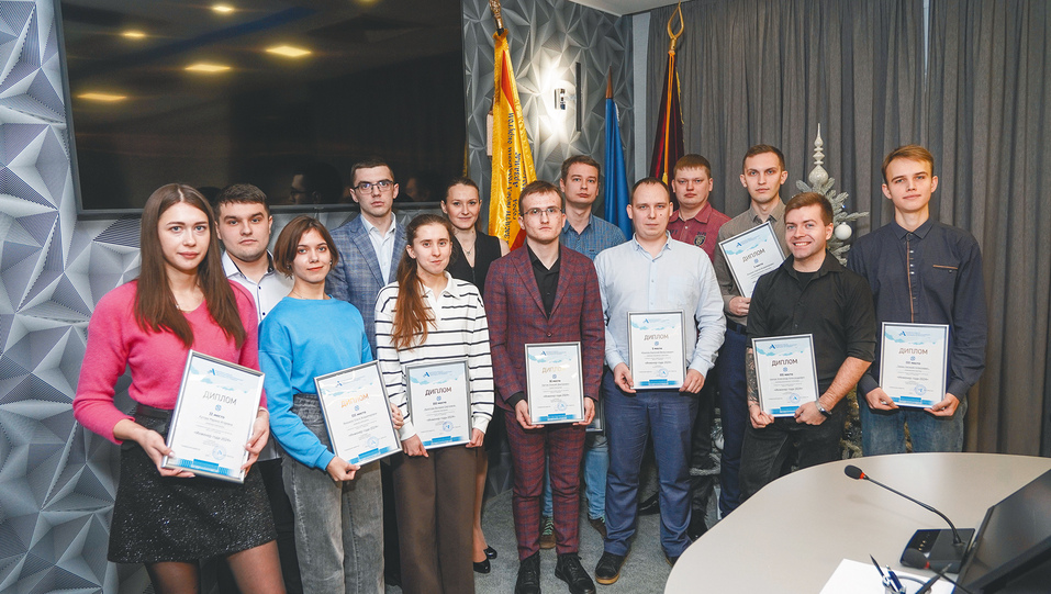 Более 30 молодых приборостроителя АПЗ участвовали в конкурсе профмастерства «Инженер года» 1 Более 30 молодых приборостроителя АПЗ участвовали в конкурсе профмастерства «Инженер года» 1