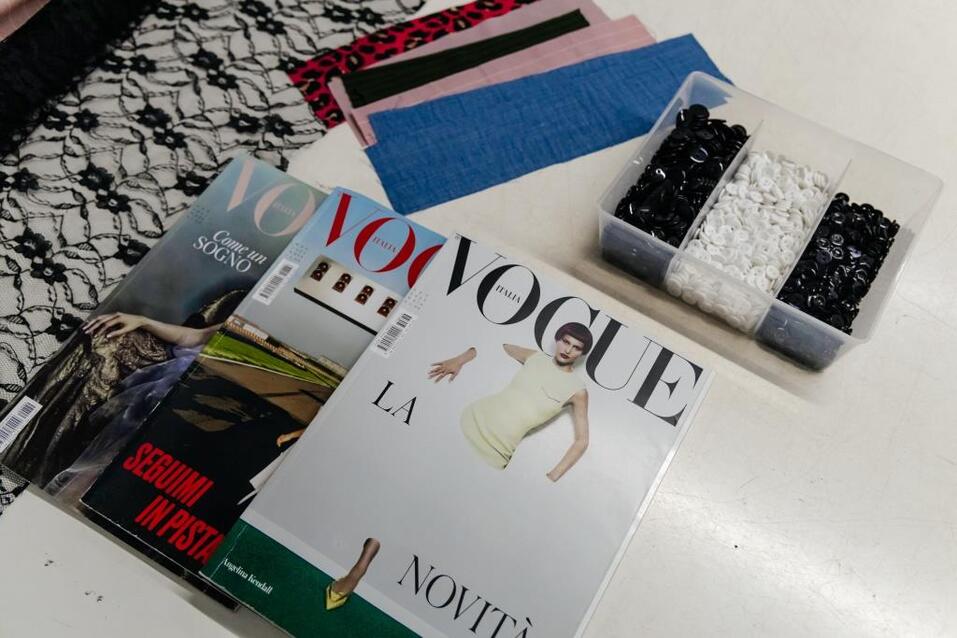 «Мешки с продукцией мы тащили по длинному коридору и всех нервировали» 4 «Мешки с продукцией мы тащили по длинному коридору и всех нервировали» 4