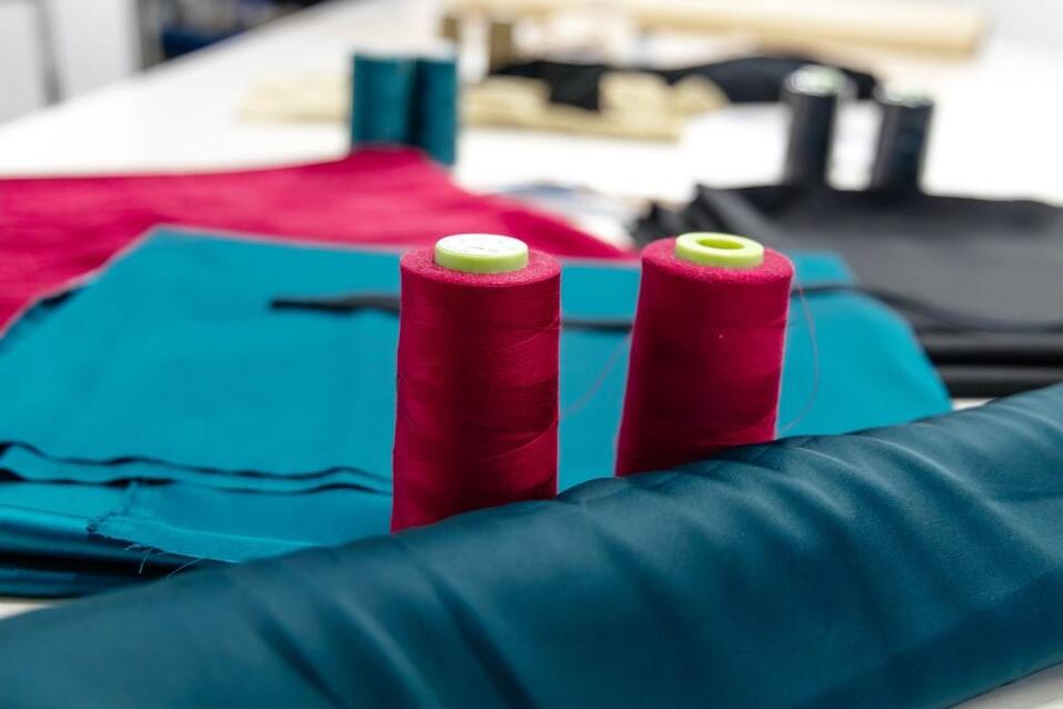 «Мешки с продукцией мы тащили по длинному коридору и всех нервировали» 9 «Мешки с продукцией мы тащили по длинному коридору и всех нервировали» 9