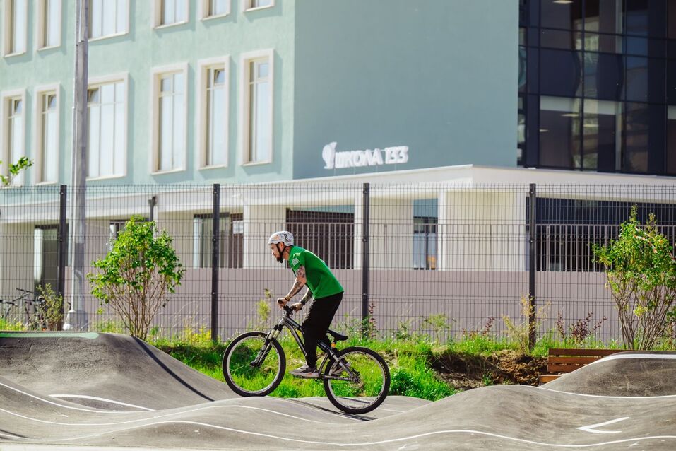 Новые кварталы, школа, поликлиника и знаковое добрососедство — итоги года в Академическом 1 Новые кварталы, школа, поликлиника и знаковое добрососедство — итоги года в Академическом 1