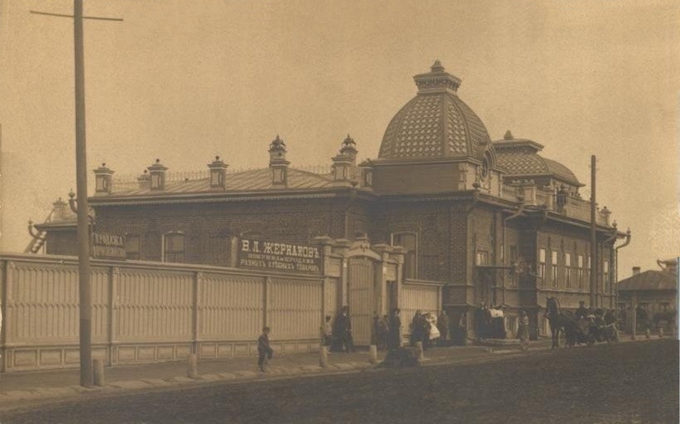 Пострадавший от пожара дом Жернакова хотят изъять у тюменской компании 1 Пострадавший от пожара дом Жернакова хотят изъять у тюменской компании 1