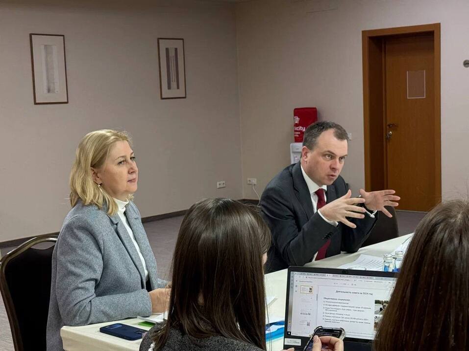 Глава Росстандарта провел встречу с молодыми учеными в Челябинской области 2 Глава Росстандарта провел встречу с молодыми учеными в Челябинской области 2