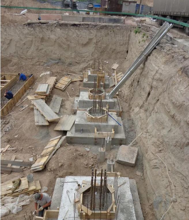 В Красноярске продают недостроенное здание бизнес-центра около отеля Hilton 2 В Красноярске продают недостроенное здание бизнес-центра около отеля Hilton 2