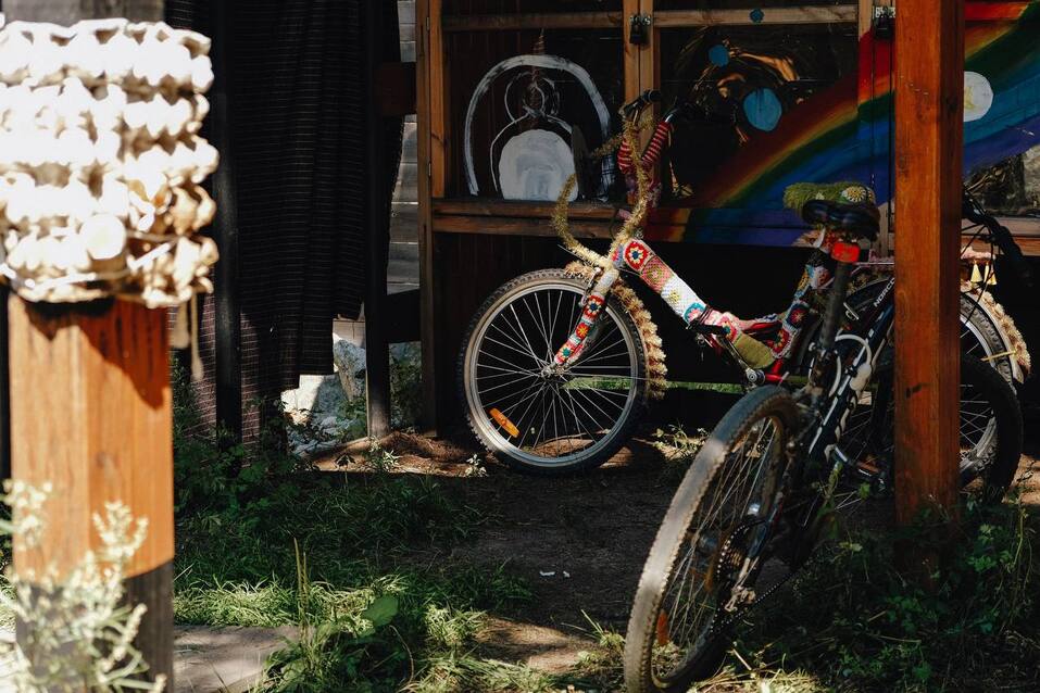 Как поженить туризм и искусство, создав на Байкале свою «Желтую Мельницу» 9 Как поженить туризм и искусство, создав на Байкале свою «Желтую Мельницу» 9