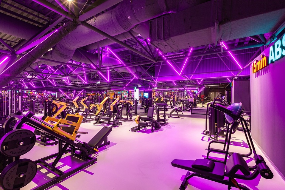 Федеральная сеть фитнес-клубов выходит на рынок Челябинска
1 Федеральная сеть фитнес-клубов выходит на рынок Челябинска
1