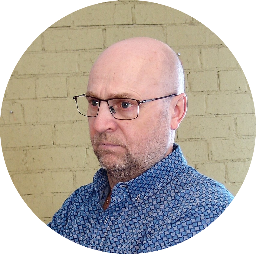 Хостел с бассейном на Химмаше? В Екатеринбурге продают необычный бизнес 1 Хостел с бассейном на Химмаше? В Екатеринбурге продают необычный бизнес 1