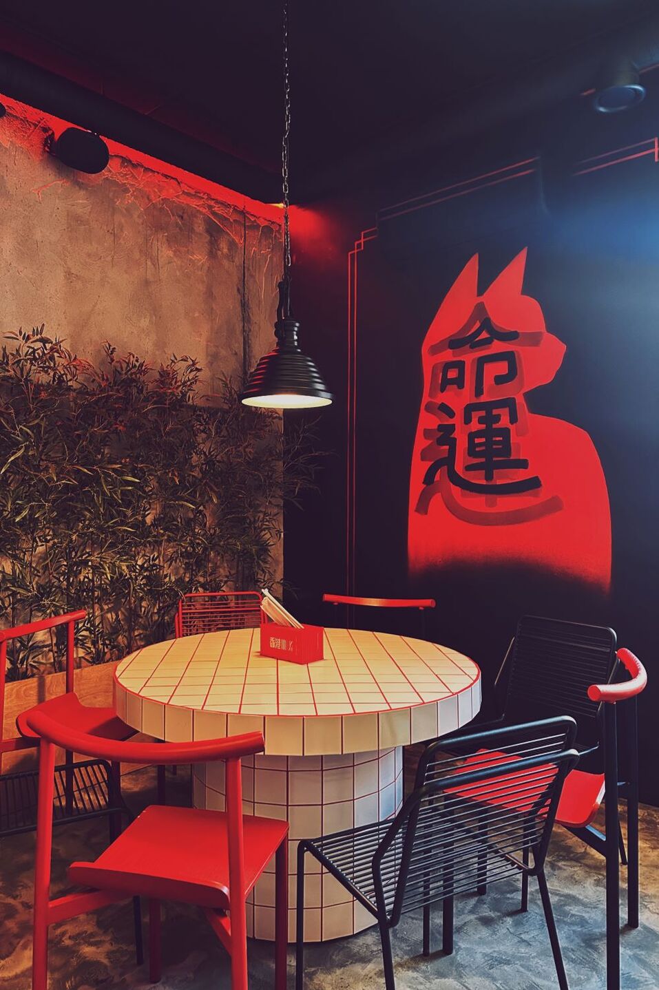 На Взлетке в Красноярске запустили заведение с азиатским стритфудом 3 На Взлетке в Красноярске запустили заведение с азиатским стритфудом 3