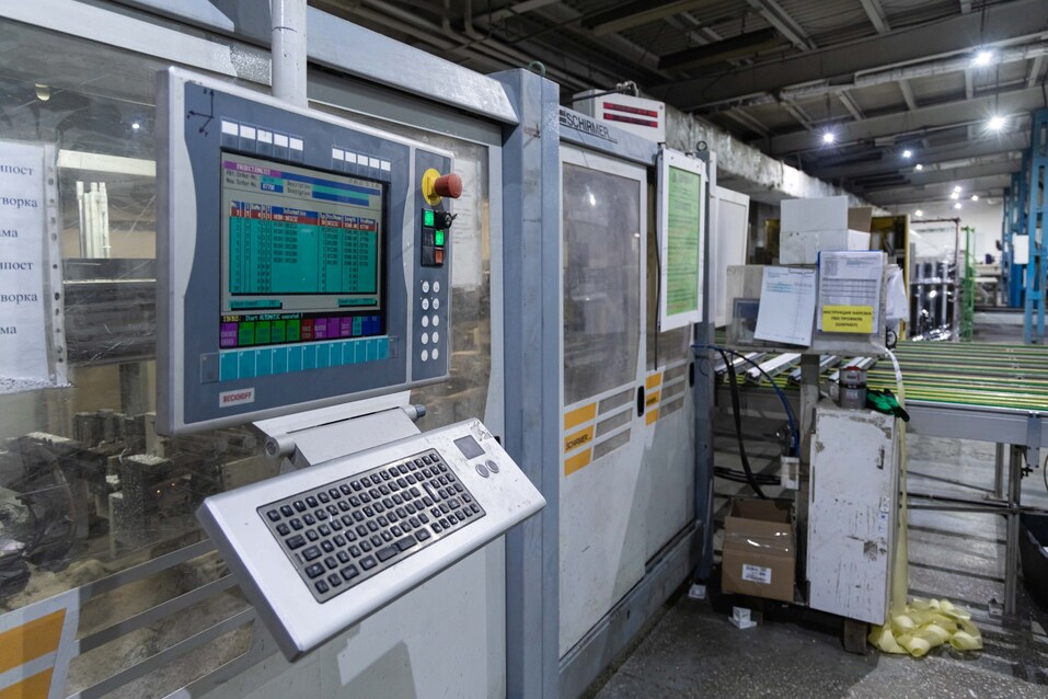 «Пришли люди в кожаных куртках, сказали: “Мы будем решать твои проблемы”» 6 «Пришли люди в кожаных куртках, сказали: “Мы будем решать твои проблемы”» 6